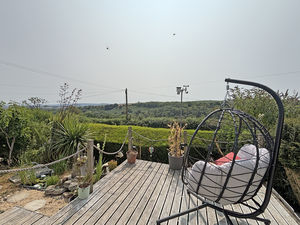 Photo 2- click for photo gallery